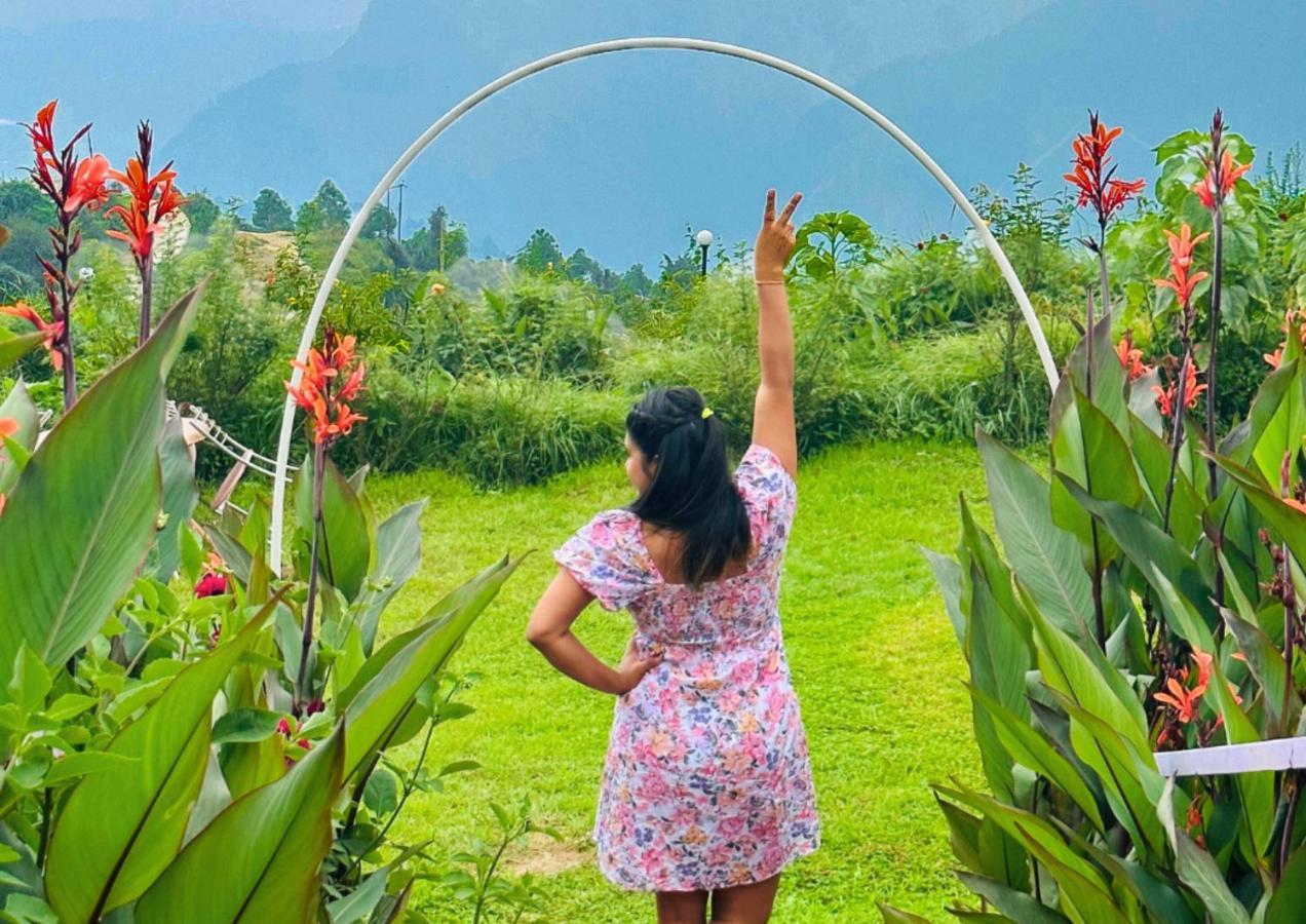 Haut Monde King'S Paradise Resort คานาตัล ภายนอก รูปภาพ