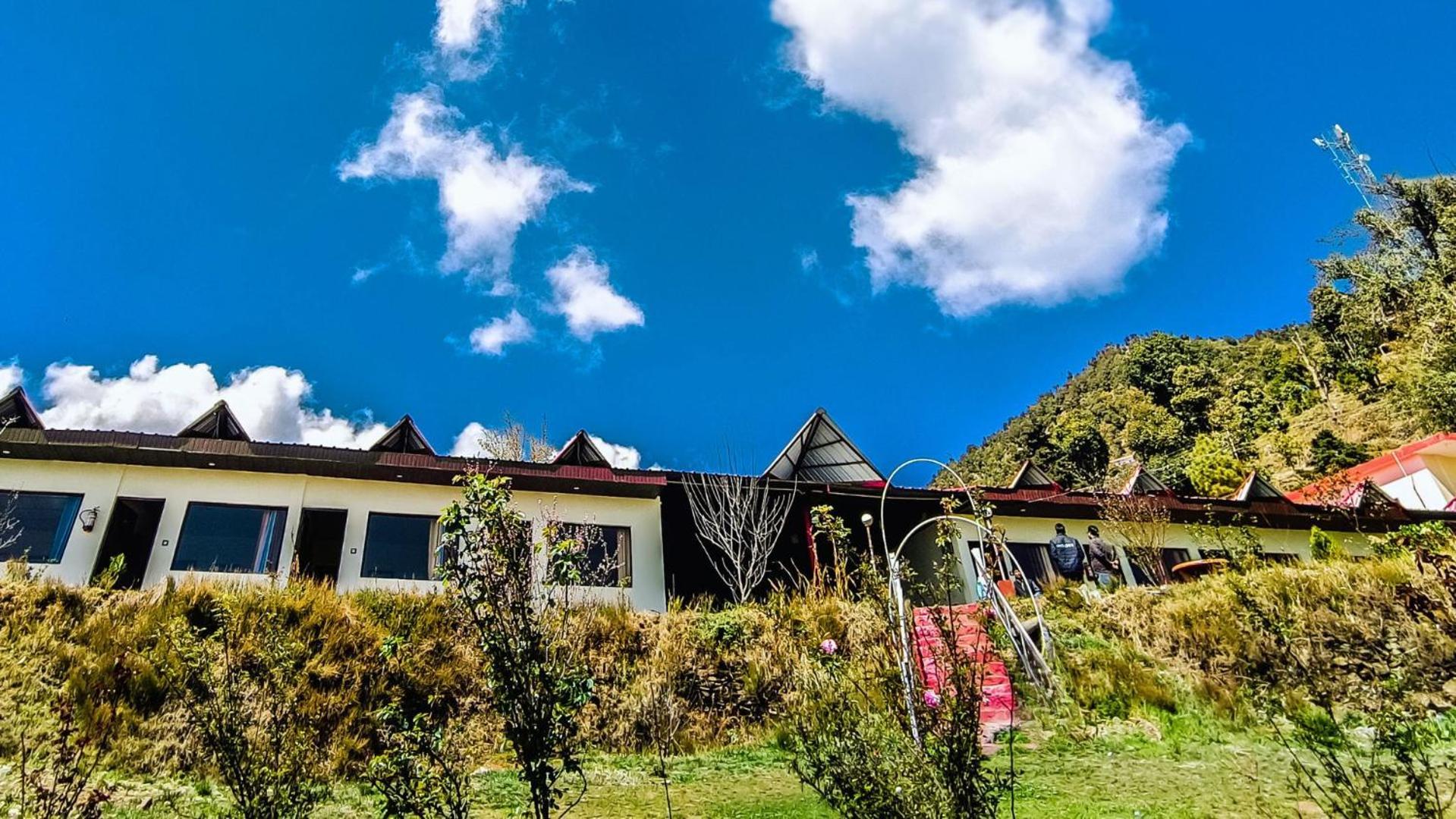 Haut Monde King'S Paradise Resort คานาตัล ภายนอก รูปภาพ